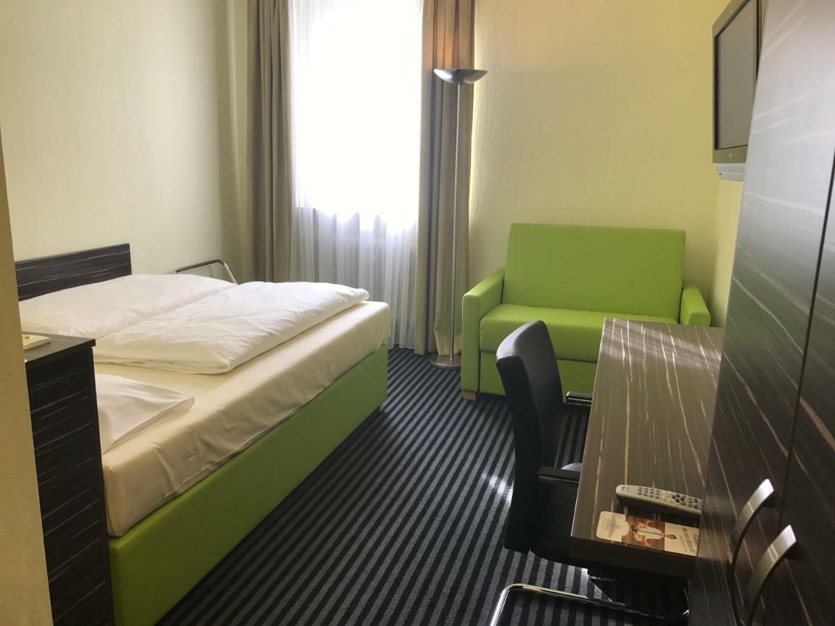 Behringers City Hotel Nuernberg Екстериор снимка